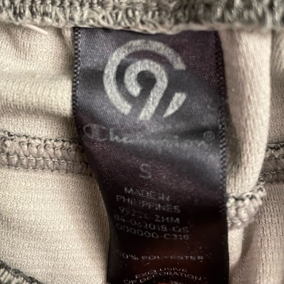 Women’s Gray Champion Shorts Size S - Picture 3 of 4